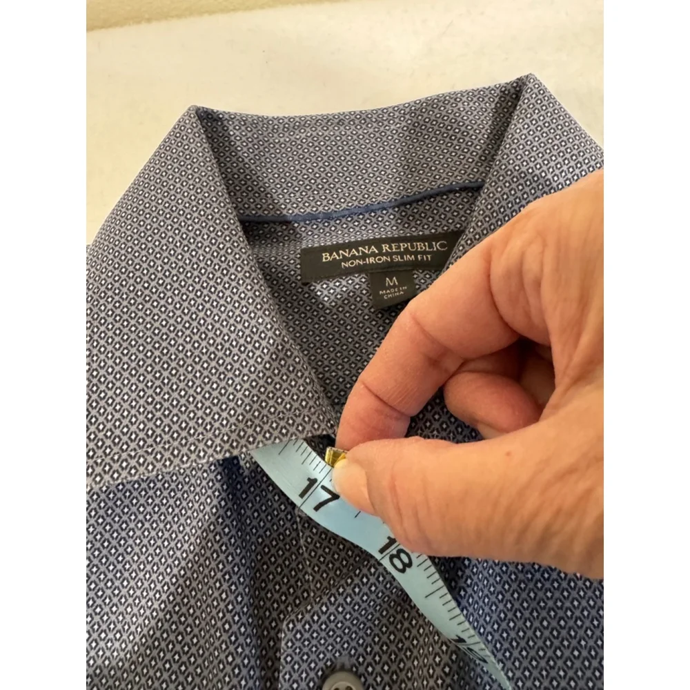 Men's Banana Republic dress Shirt M Blue gray diamond print L/S slim fit GUC